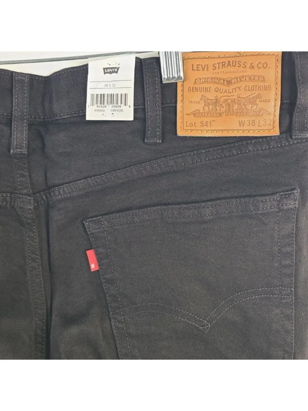 Levis 541 Athletic Taper Mens Stretch Jeans 38x32 Black Flex Eco Performance